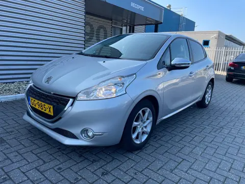 Peugeot 208 1.2 PureTech Style
