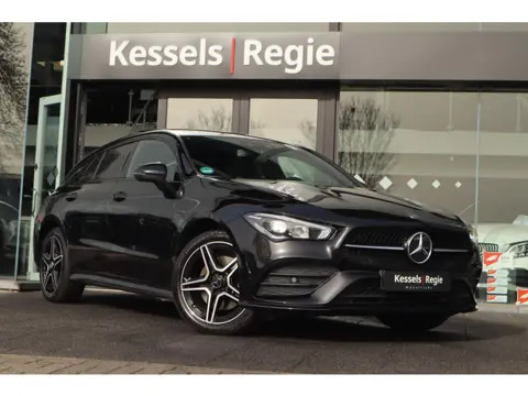 Mercedes-Benz CLA-Klasse Shooting Brake 250 e AMG Line Pano Ambient Camera Bliss El.Klep 18” Stoelve