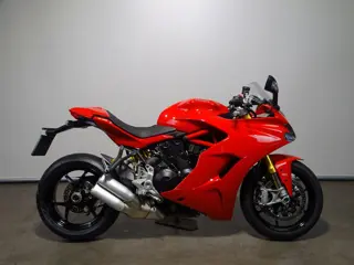Ducati SUPERSPORT S (bj 2019)