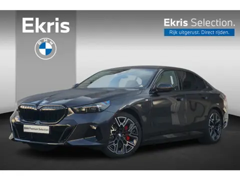 BMW 5 Serie Sedan 530e M Sportpakket Pro 20'' / Harman Kardon / Comfortstoelen met stoelventilatie /
