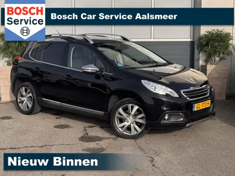 Peugeot 2008 1.2 PureTech Allure / Pano / Navi / Arico /Cruise /