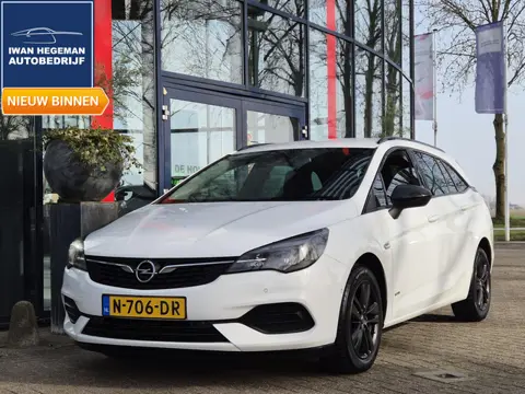 Opel Astra Sports Tourer 1.2 Design & Tech | Climate Control | Cruise Control | Navigatie | Licht me