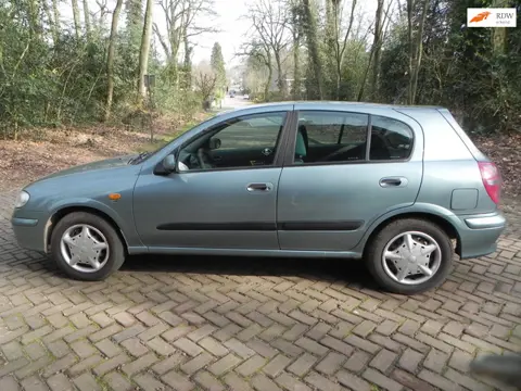 Nissan Almera 1.5 Ambience