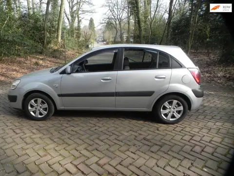 Kia Rio 1.4 X