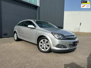 Opel Astra GTC 1.6 Temptation onderhouds historie compleet