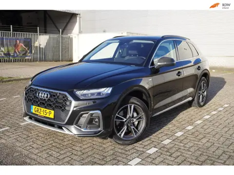 Audi Q5 55 TFSI e S edition
