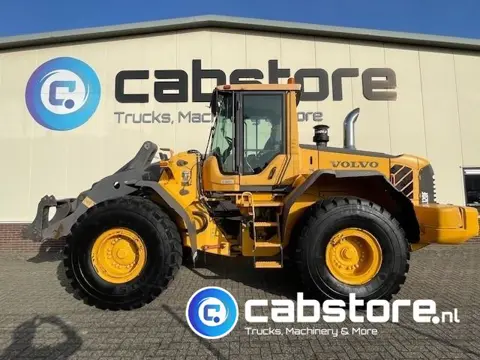Volvo L120F Wiellader - Bouwjaar 2007 - Draaiuren 18.569 - Airco CB1351
