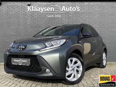 Toyota Aygo X 1.0 VVT-i S-CVT Play AUT. | 1e eigenaar | dealer onderh. | adapt. cruise | apple carpl