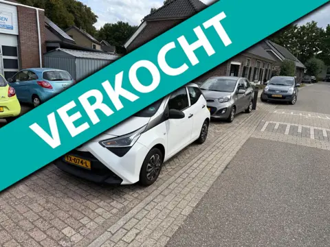 Toyota Aygo 1.0 VVT-i x-fun