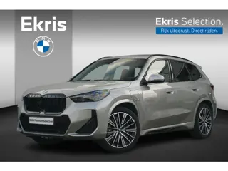 BMW X1 xDrive25e M Sportpakket Pro 20'' | Panoramadak | Harman Kardon | Head-Up Display | Trekhaak |