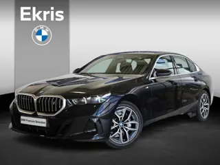 BMW i5 eDrive40 M Sportpakket | Pano | Trekhaak | Driving Assistant Plus | Stoel + Stuurverw
