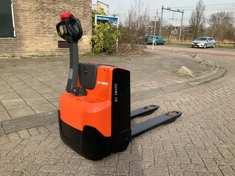 Toyota LWE140 1400KG LITHIUM PALLETWAGEN / HEFTRUCK