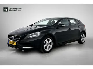 Volvo V40 1.6 T2 Kinetic(Goed OnderH, Navi, Parkeersensoren, Cruise Con, Airco, Etc)