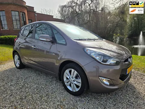 Hyundai Ix20 1.6i i-Vision AIRCO/cruise