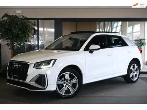 Audi Q2 35 TFSI 2x S-line Pano Virtual Cam Leder