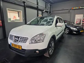 Nissan Qashqai 2.0 Tekna Automaat !! Pano!! APK!!!