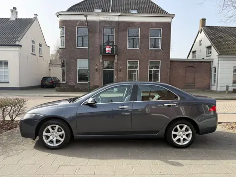 Honda Accord 2.0i Sport CLIMA NAVI LEER