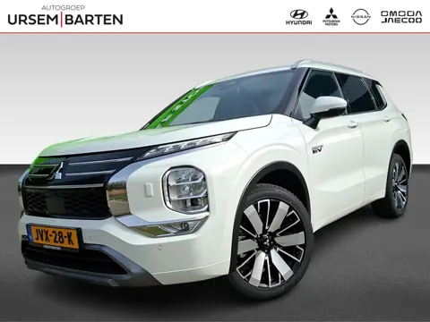 Mitsubishi Outlander 2.4 PHEV Instyle+ Inclusief €4.000,- voordeel