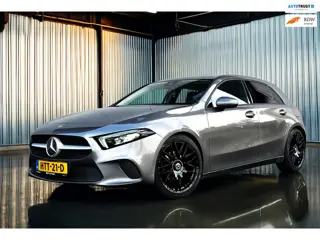 Mercedes-Benz A-klasse 180 Business Solution AMG Line_Carplay_Camera_cruise