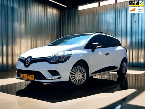 Renault Clio Estate 0.9 TCe Life Trekh_Carplay_Clima_Cruise