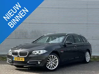 BMW 5-serie Touring 520i Last Minute Edition / Leder / Digitale Tellers / Grootscherm Navi / Zeer ne