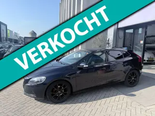 Volvo V40 2.0 D2 Kinetic Business Euro6! ZEER NETTE AUTO! INRUIL MOGELIJK!