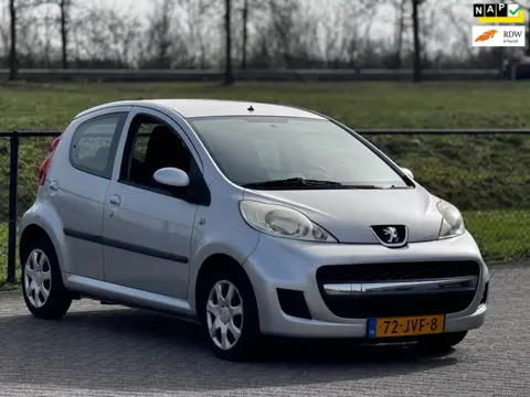 Peugeot 107 1.0-12V Sublime-+Airco+CARPLAY+NAP