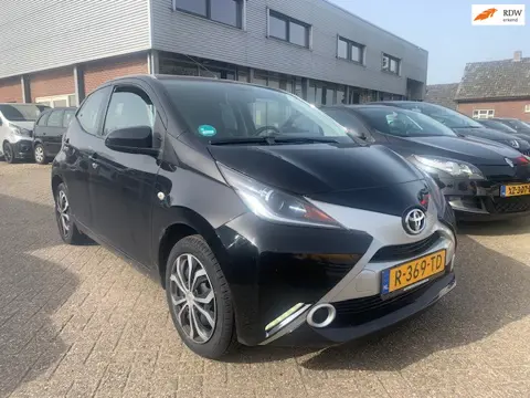 Toyota Aygo 1.0 VVT-i x-fun 2017 € 7950.- AIRCO - CRUISE CONTROL