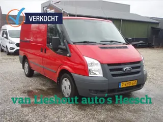 Ford Transit 260S Marge auto let op de zeer lage km stand 32857 bj 2010