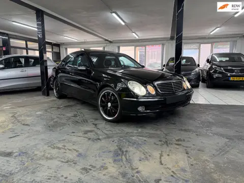 Mercedes-Benz E-klasse 320 Avantgarde zeer nette vol opties