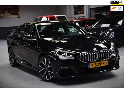 BMW 2-serie Gran Coupé 218i *M-Pakket*Navi|Leder|Leder|2e Eig.|Dealer onderhouden