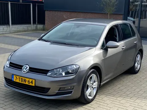 Volkswagen Golf 1.4 TSI Highline NIEUWSTAAT NAVI CRUISE CLIMA PDC