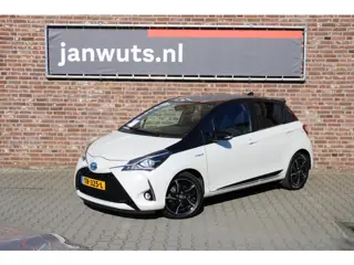 Toyota Yaris 1.5 Hybrid Bi-Tone Plus (bj 2018, automaat)
