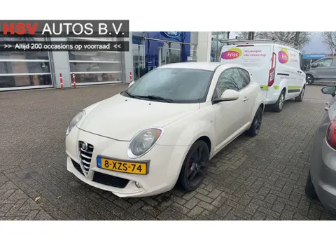 Alfa Romeo MiTo 0.9 TwinAir Esclusivo navi LEER org NL