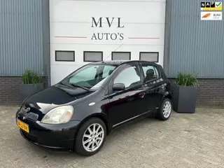 Toyota Yaris 1.3-16V VVT-i Sol