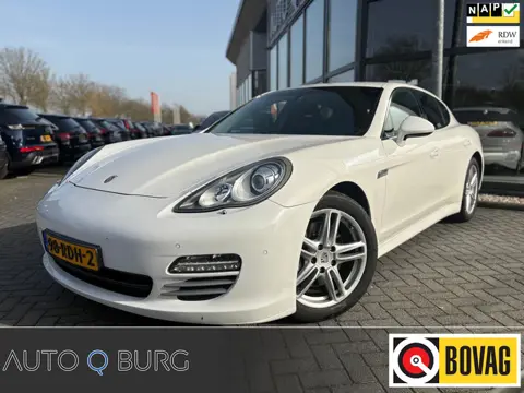 Porsche Panamera 3.6 4 | Automaat | Luchtvering | Navi | Climate | Leder | PDC | LMV | Recent onderh