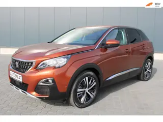 Peugeot 3008 1.2 PureTech Allure 27.039 KILOMETER