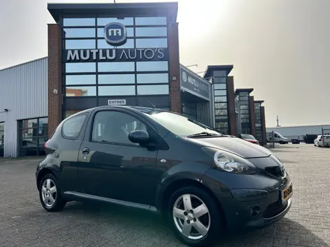 Toyota Aygo 1.0-12V Sport Airco NAP APK