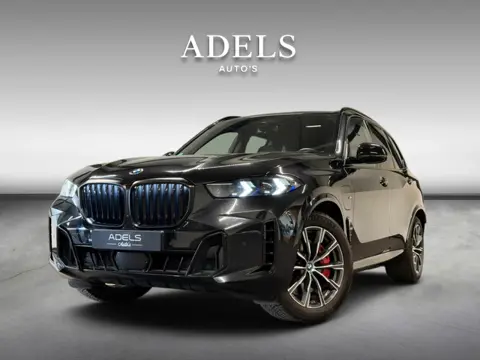 BMW X5 xDrive50e M Sport Pro Trekhaak HUD Iconicglow Shadowline