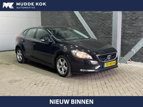 Volvo V40 2.0 D2 Nordic+ | Cruise Control | 16 Inch | Navigatie | PDC Achter