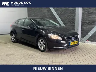 Volvo V40 2.0 D2 Nordic+ | Cruise Control | 16 Inch | Navigatie | PDC Achter