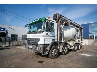 Mercedes-Benz ACTROS 3241 +STETTER+TAPIS/BAND (bj 2009)