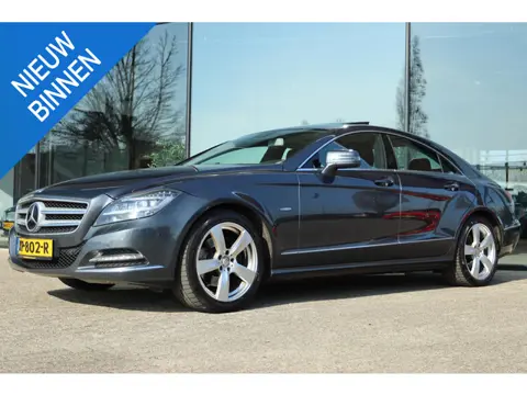 MERCEDES-BENZ CLS-KLASSE 350 V6 | MASSAGESTOEL | MEMORY | LEDER | CAMERA | XENON | AIRMATIC | SCHUIF