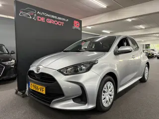 Toyota Yaris 1.5 VVT-i Active/ Eerste eigenaar/ Handgeschakeld/ Nederlandse auto/ Airco/ Achteruitri
