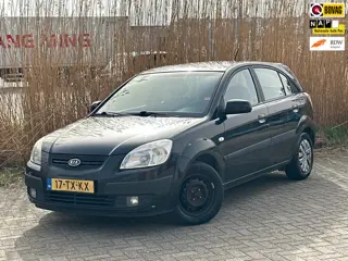 Kia Rio 1.4 M-bition Airco Elektrische Ramen 5D Nieuwe Apk