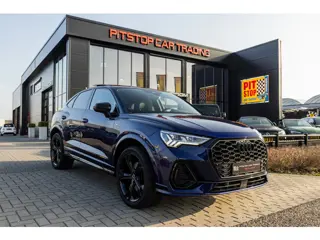 Audi Q3 Sportback 45 TFSI e S-line, 245 PK, Pano, ACC, Black pack, Full