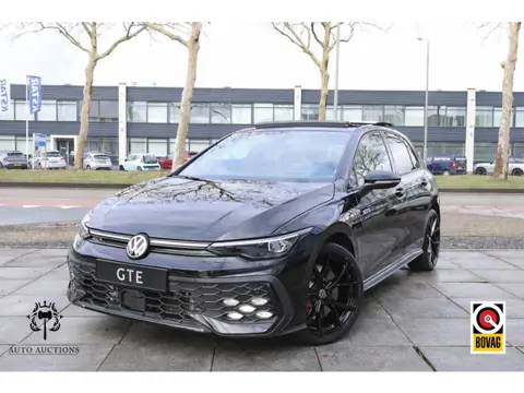 Volkswagen Golf GTE 1.5 eHybrid 272PK | Panodak | Leer | Stoel Ventilatie | Head-up | Keyless | Came