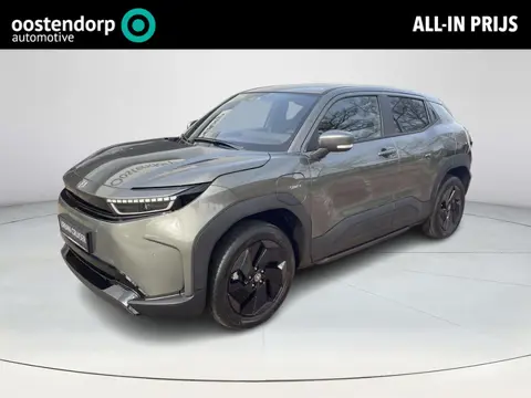 Toyota Urban Cruiser Dynamic 61 kWh