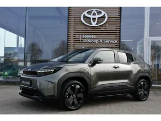 Toyota Urban Cruiser Executive 61 kWh Automaat 174pk | Nieuw | Panoramadak | JBL-audio | 360 graden 