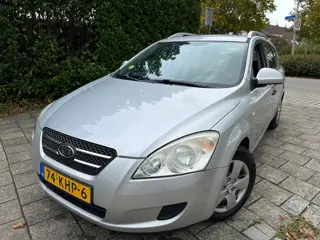 MET AIRCO & APK TOT 18 november 2026! Cee'd Sporty Wagon 1.4 X-tra